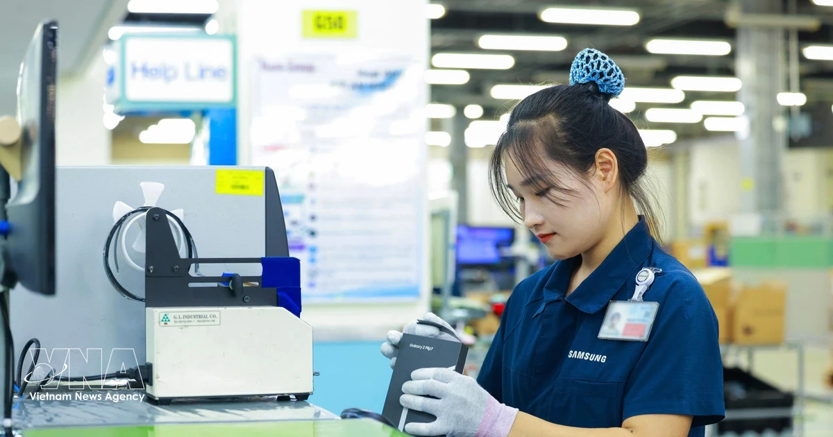 Samsung Boosts Vietnam Investment for AI, Semiconductor Workforce Development