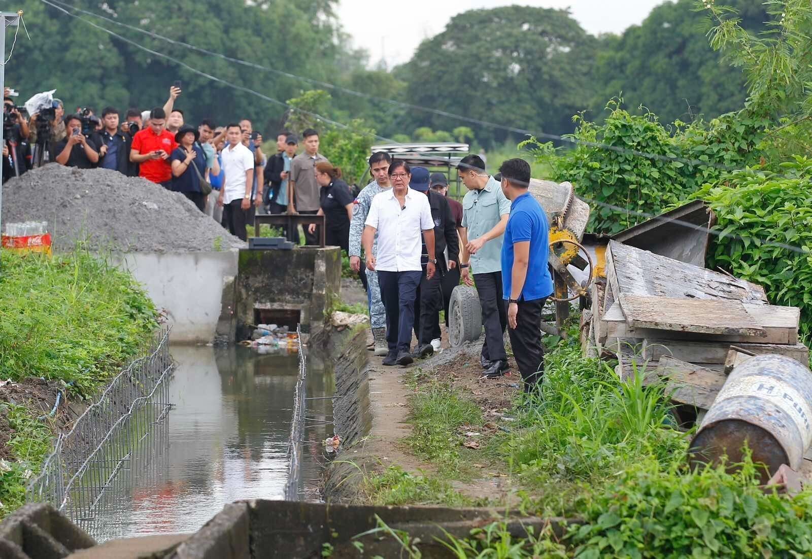 Corruption Tops Filipinos' Wishlist for President's SONA