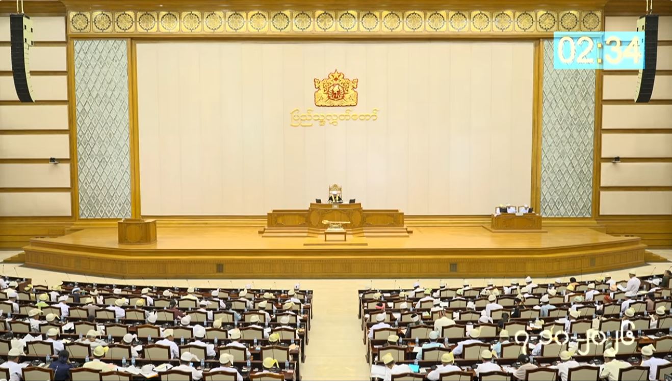 Myanmar has no plan to implement university tuition loan system, Ministry of Education replies