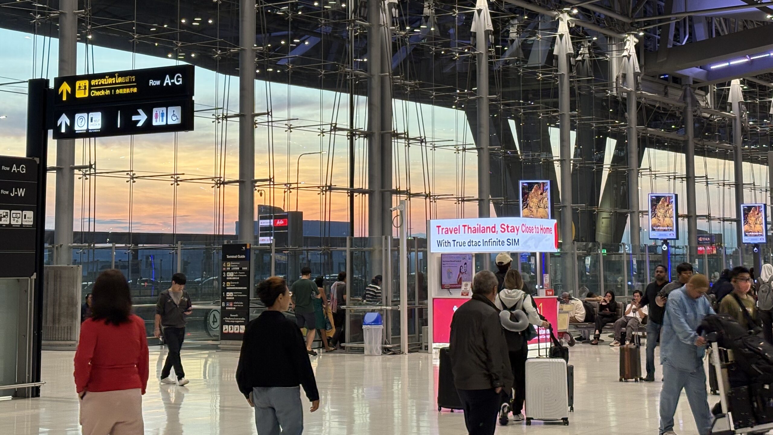 Record 13 Million Thais Travel Abroad, China Tops Destinations