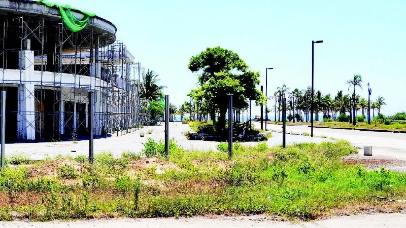 Vietnam's Lang Co Bay Seeks to Overcome Development Lag, Chart New Growth