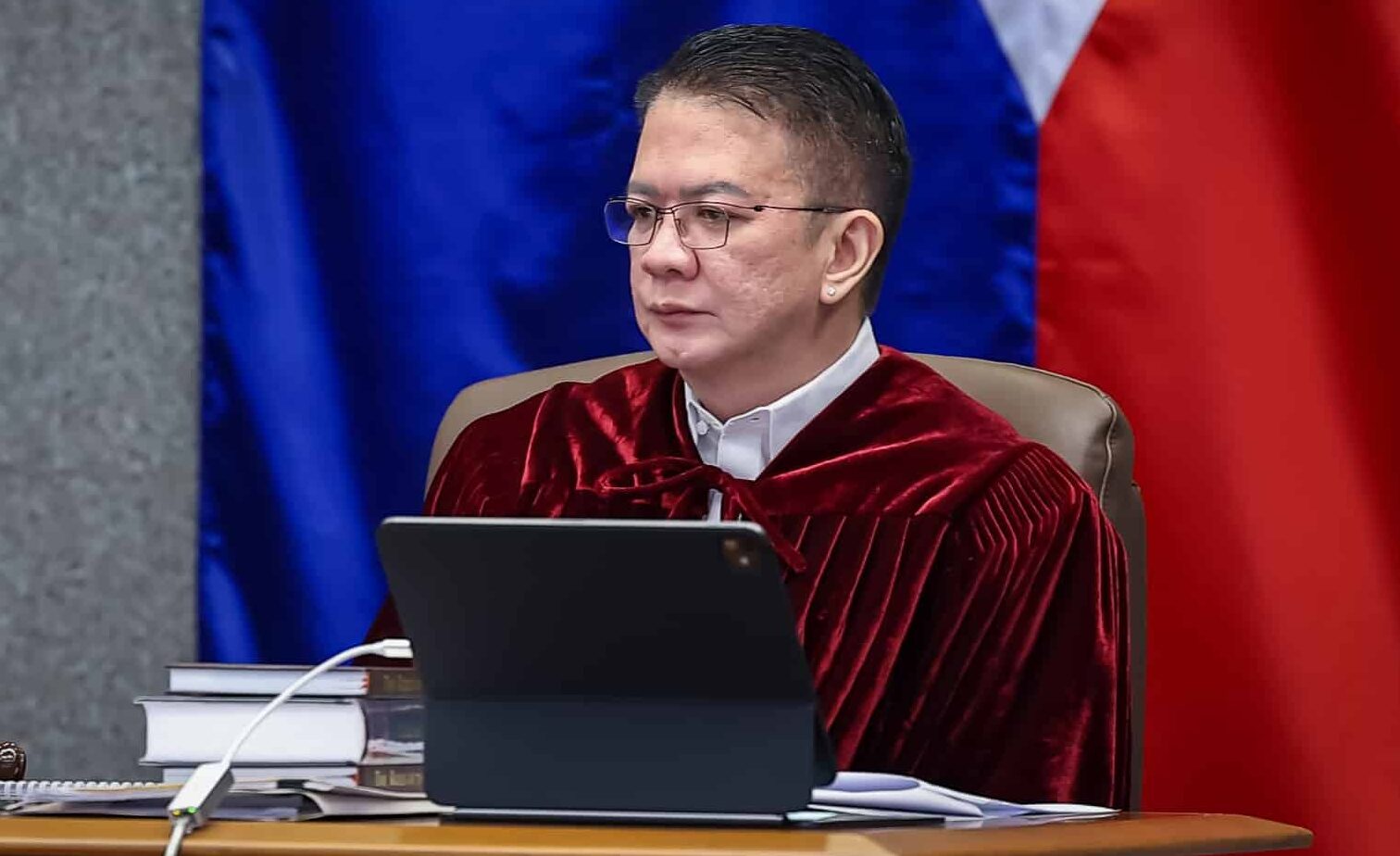 ドゥテルテ派弁護士、副大統領弾劾裁判の議長選巡り最高裁に異議申し立て