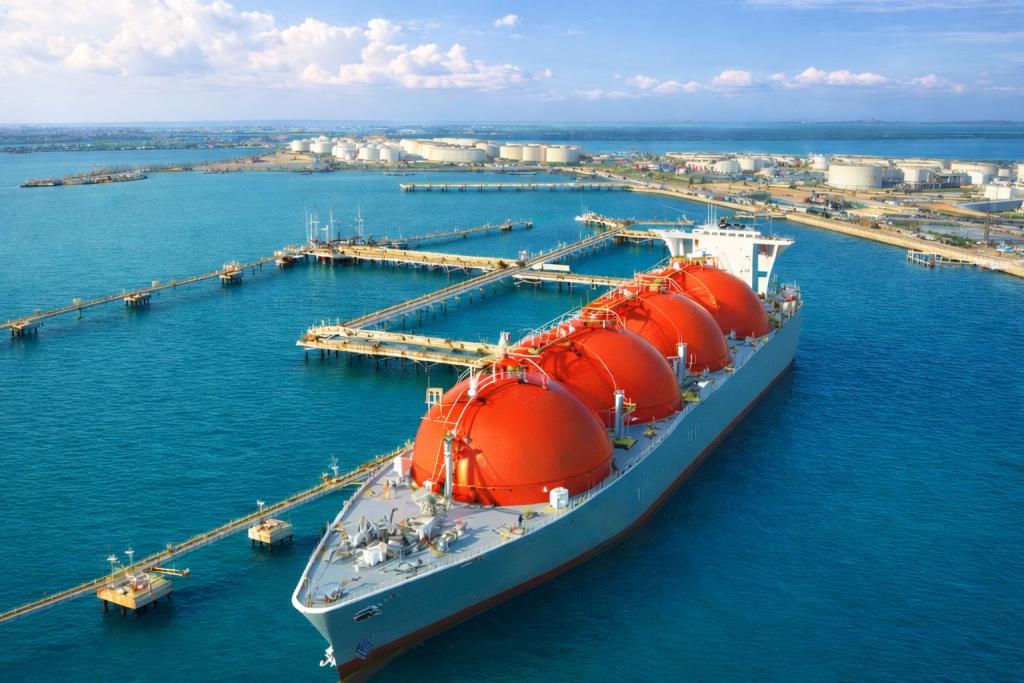 PTT Targets 3.7 Million Tons in LNG Trading This Year