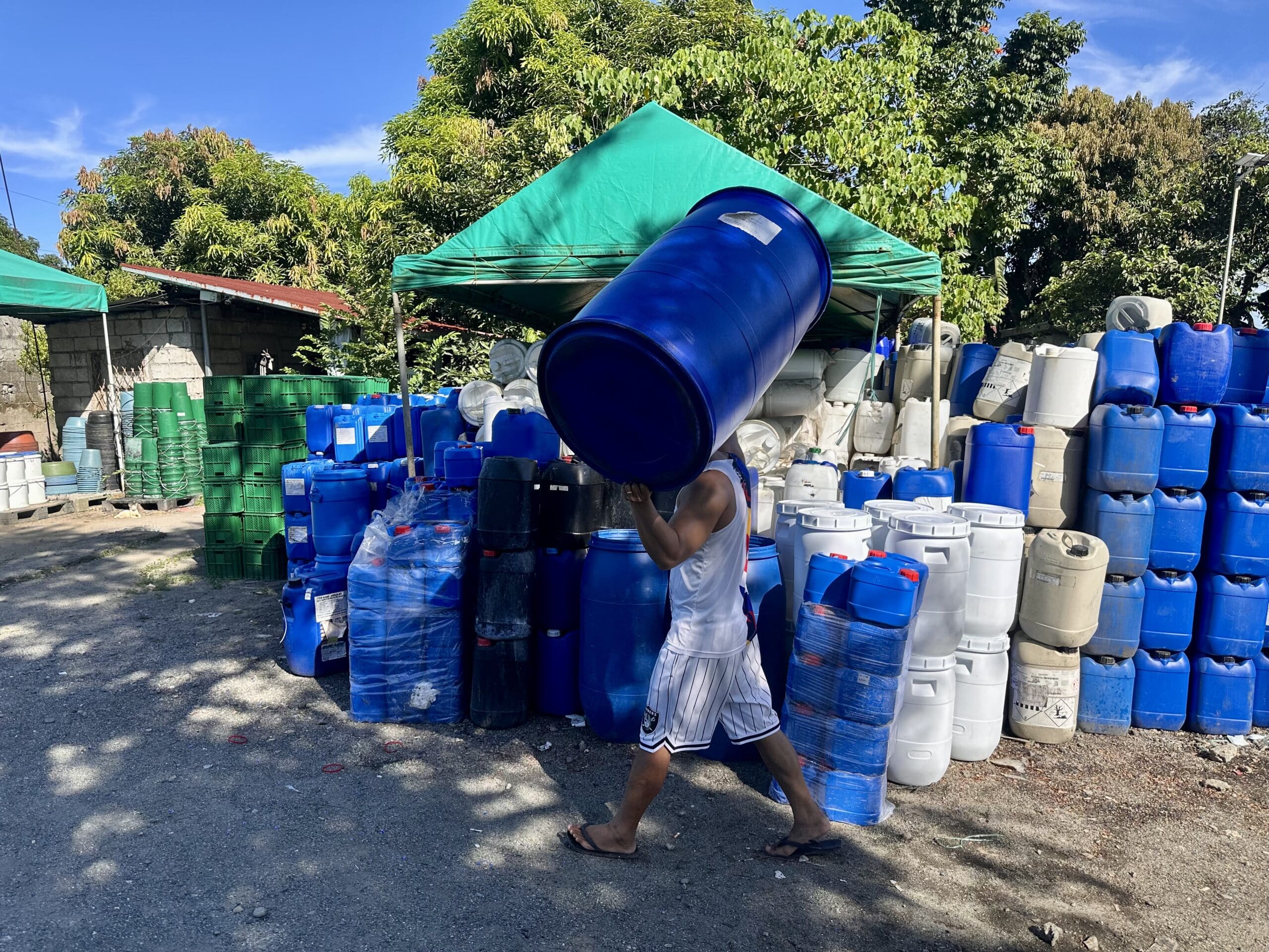 ブルラカン州、断水とエルニーニョで容器販売が急増