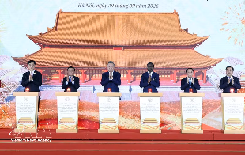 Kinh Thien Palace Restoration Project Kicks Off in Thang Long Imperial Citadel