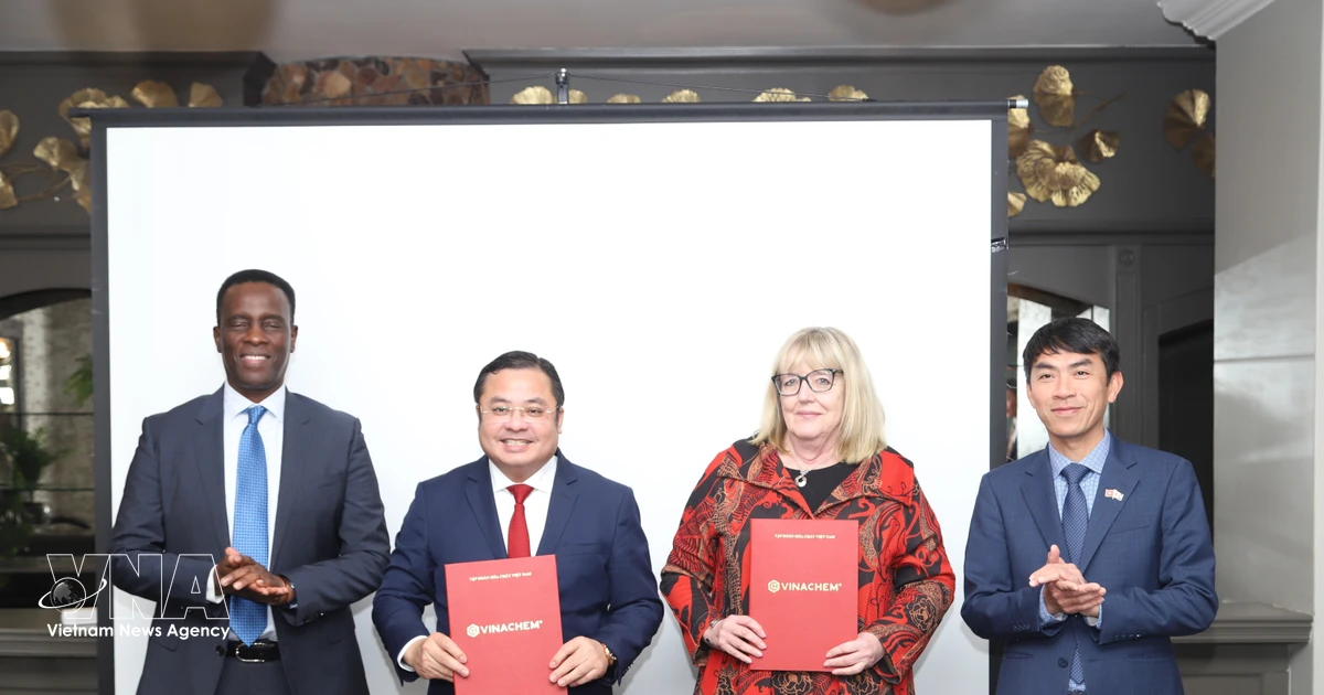 Vietnam, South Africa Elevate Ties to Strategic Partnership, Boosting Economic and Cultural Exchange