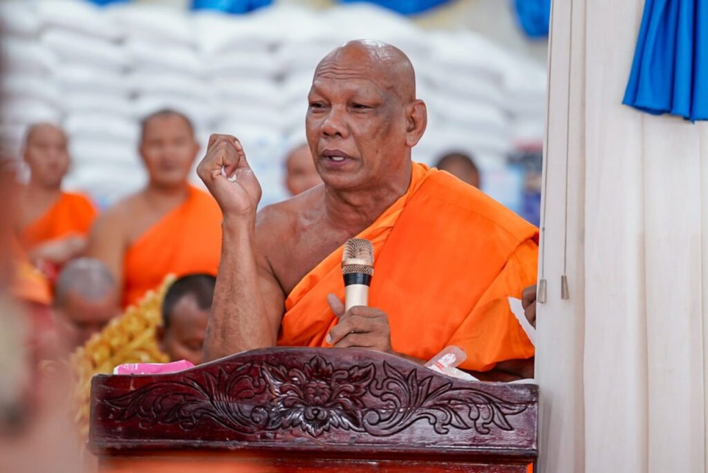 カンボジア僧団、タイの領土侵犯に「仏法と王法」での団結を呼びかけ