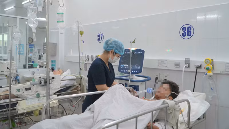 Da Nang Hospital Activates 'Red Alert' to Save 17-Year-Old with Critical Aortic Tear