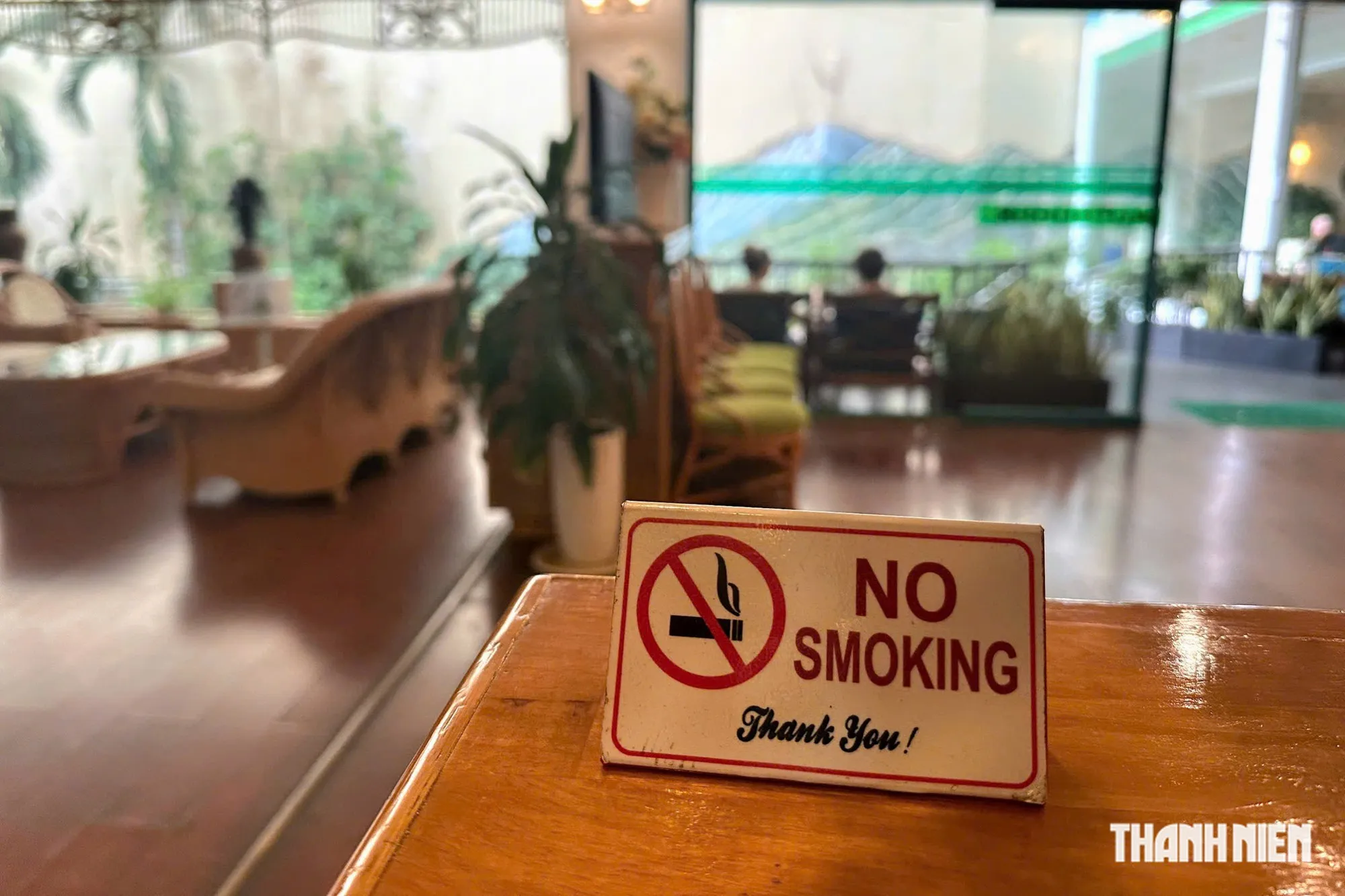 Vietnam Hotels Risk "Exemplary Smoke-Free" Status Revocation Over Indoor Smoking