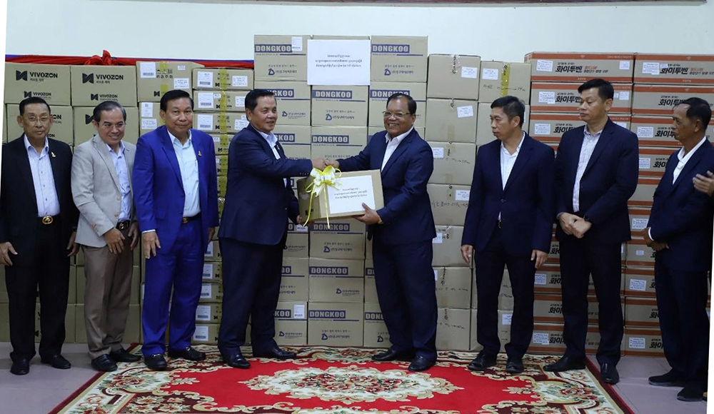 韓国NGO、カンボジアに大規模人道支援 医療品・生活必需品をカンダル州へ