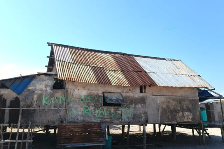 Kera Island Residents Face Relocation Threat, Struggle to Maintain Livelihoods