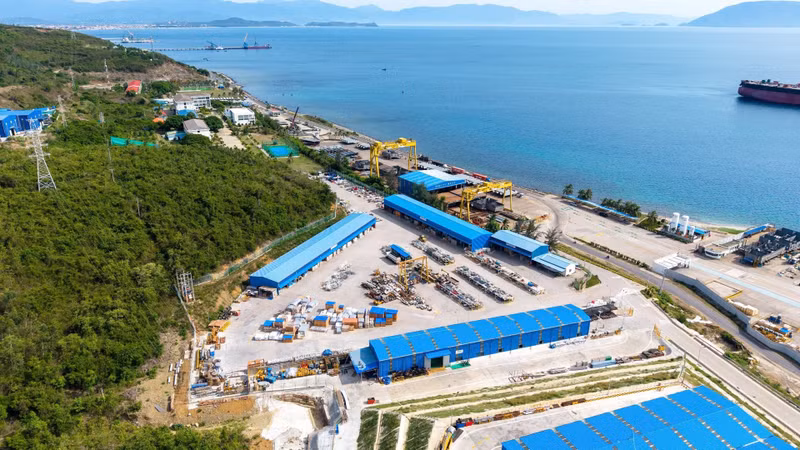 Vietnam Aims to Unlock Maritime Economic Potential, Focusing on Port and Logistics Bottlenecks