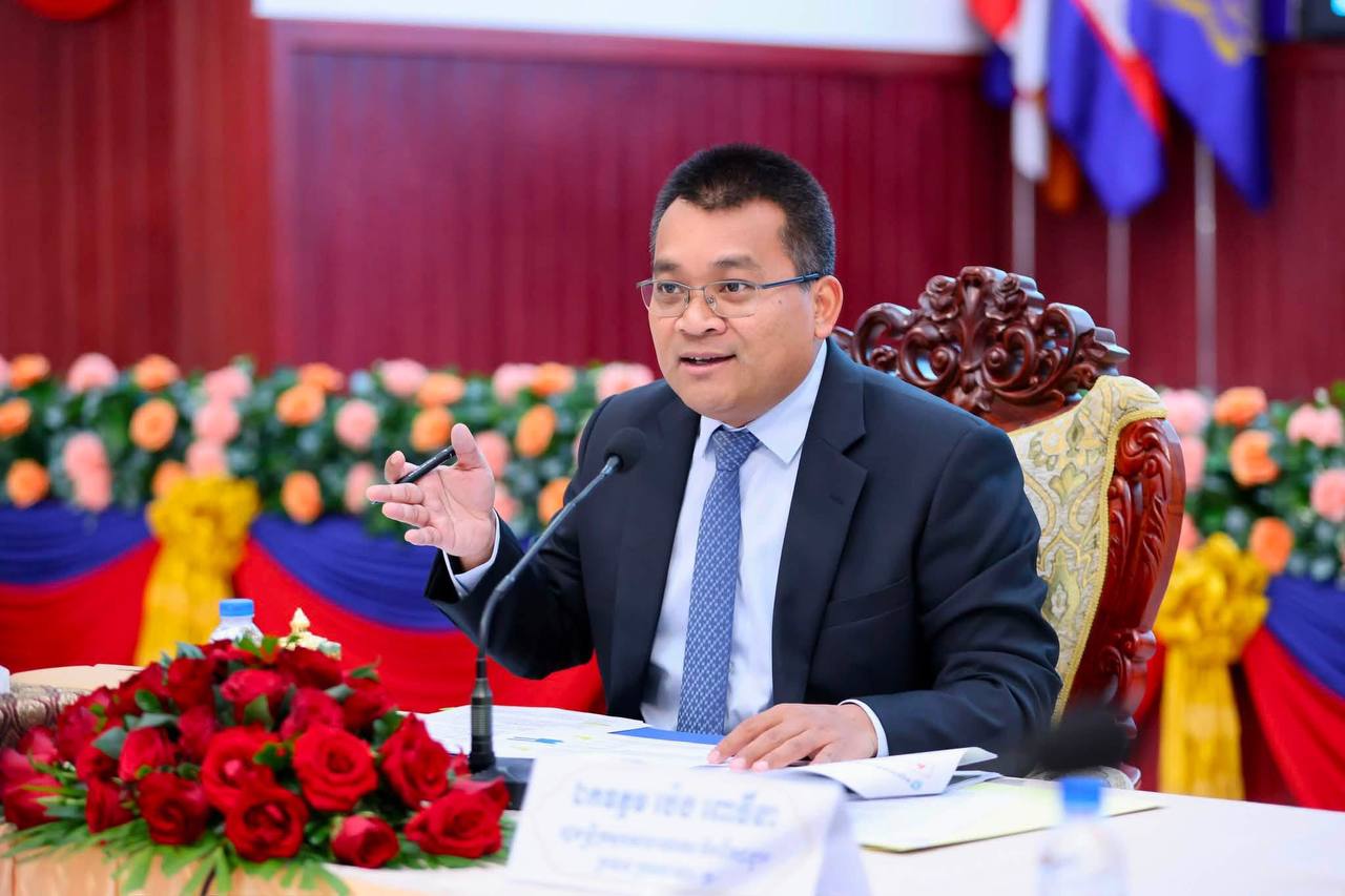 Cambodia Holds Ministerial Meeting to Address Transport and Infrastructure Challenges