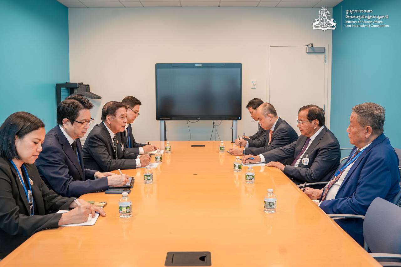 Cambodian and Thai FMs Discuss Border De-escalation and Trust-Building