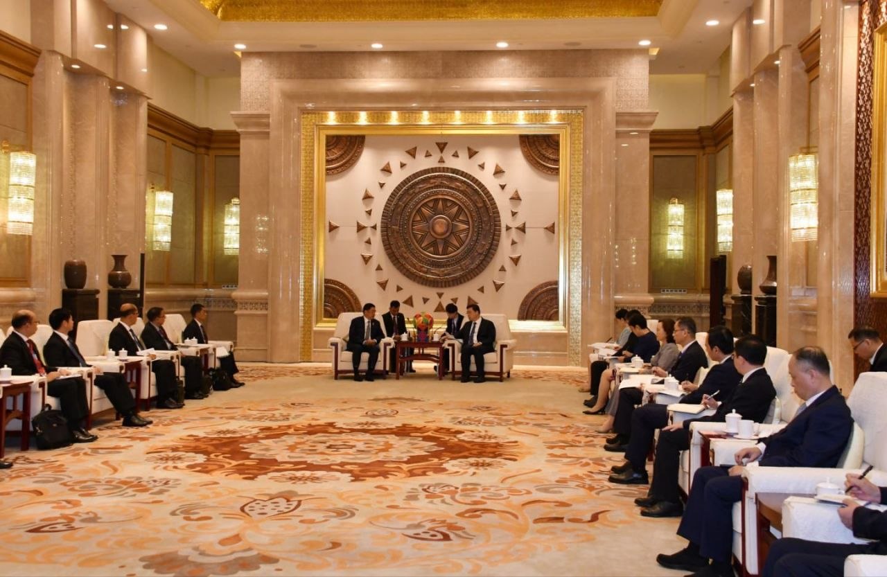ミャンマー副大統領、中国・南寧市で広州市長らと会談