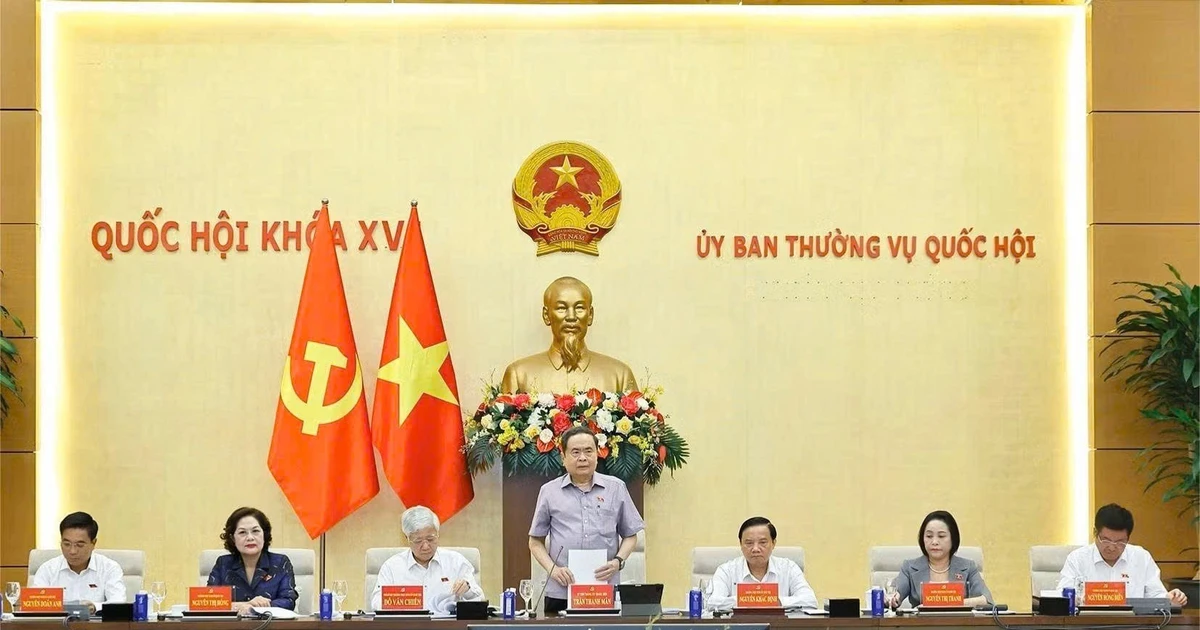 Vietnam's National Assembly Convenes Key Meeting for Legislation and Economic Development