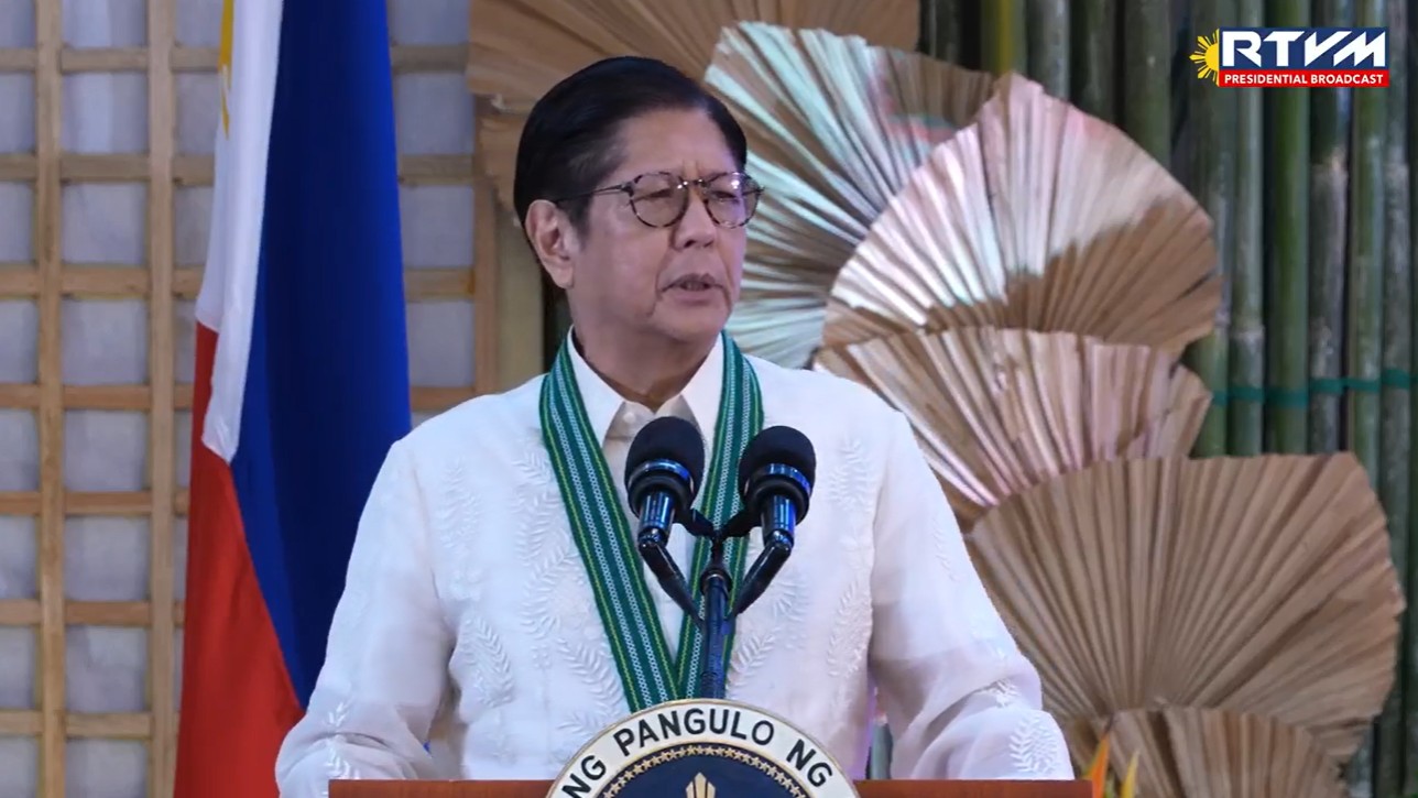 Marcos Extends Social Protection to Contractual Gov't Workers