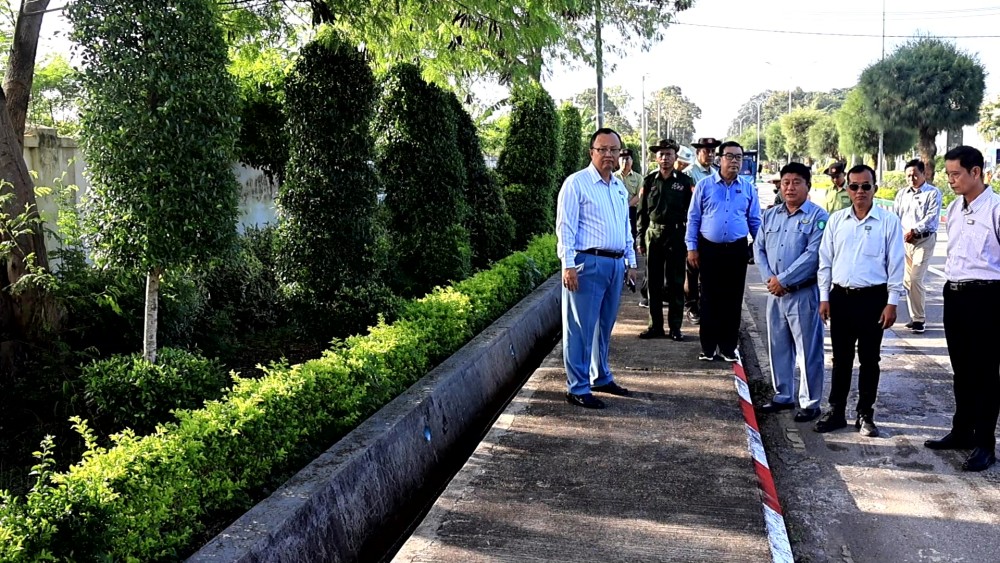 Collective Cleaning Activities : Kayah State CM inspected collective cleaning activities