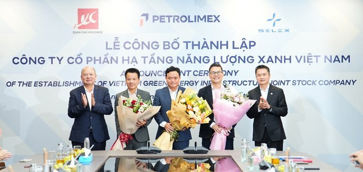 Petrolimex, Xuan Cau Holdings, and Selex Motors Launch EV Energy Infrastructure Joint Venture