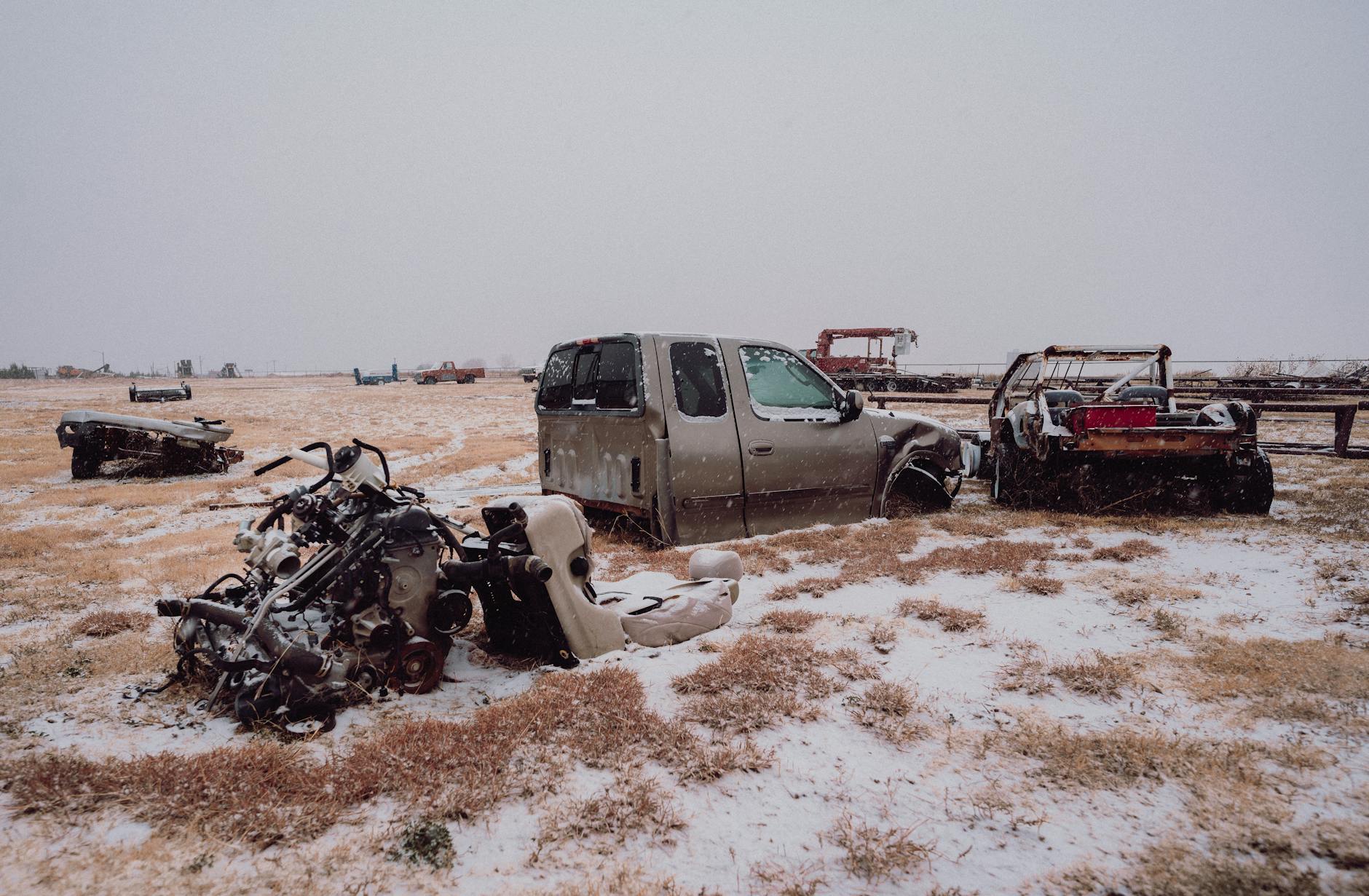 モン州でバスと僧侶乗るトラックが衝突、10人死亡