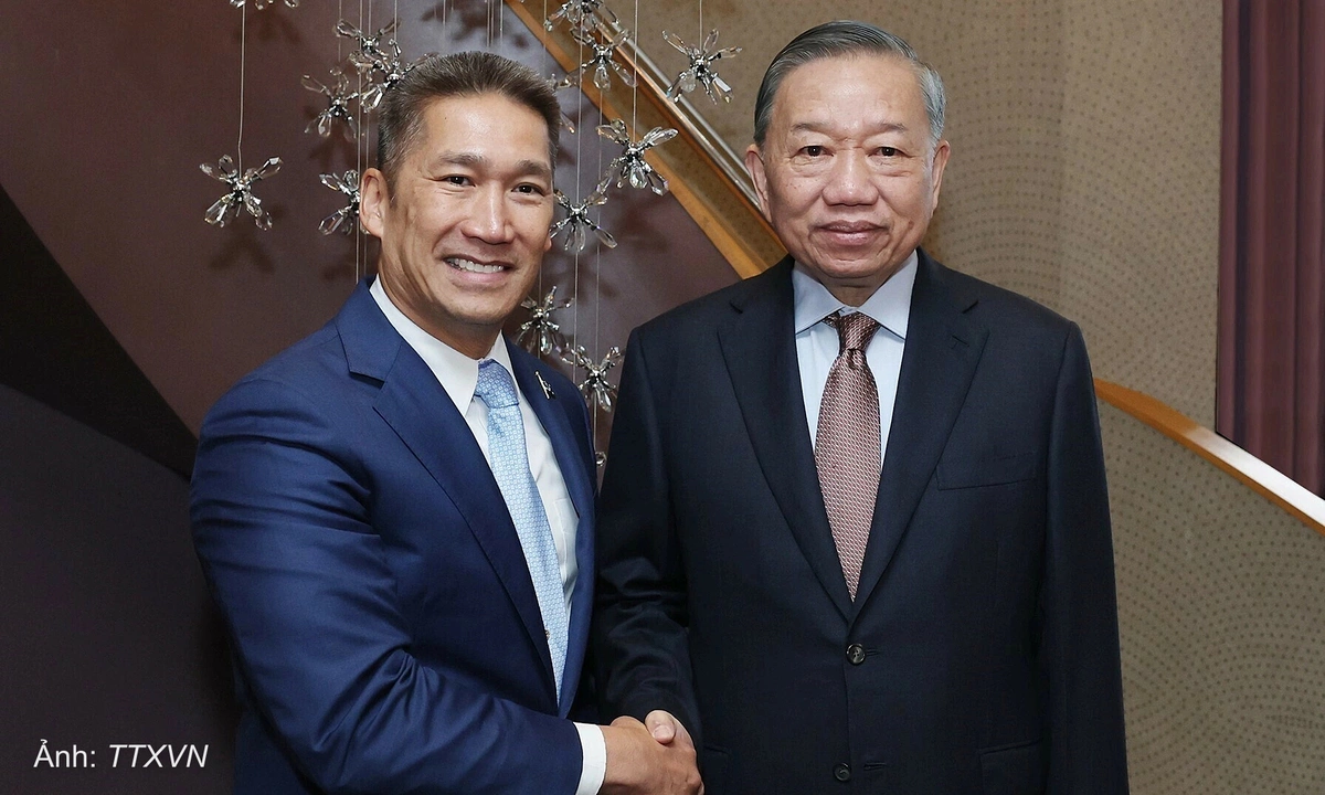 Vietnam's Top Leader Meets Acting US Navy Secretary, Vows to Strengthen Ties