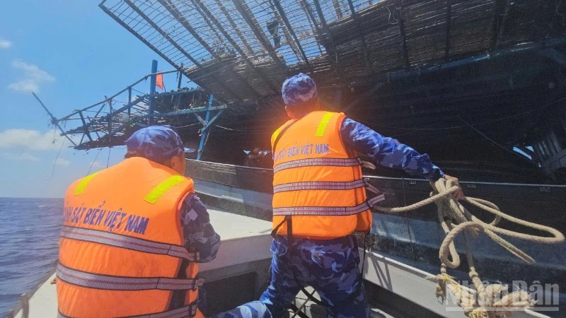 南シナ海・チュオンサ海域で衝突事故、ベトナム沿岸警備隊が漁船と乗組員57名を救助