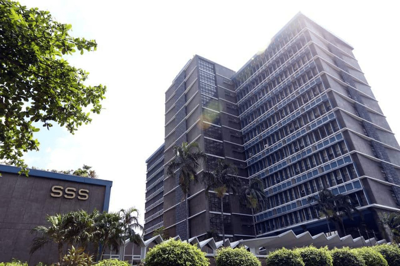 年収1000億円超で年金基金は持続可能 SSS、給付金増額を最優先