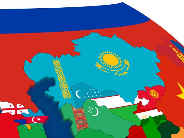 カザフスタンの新クルルタイ選挙、地域大国への道筋を占う