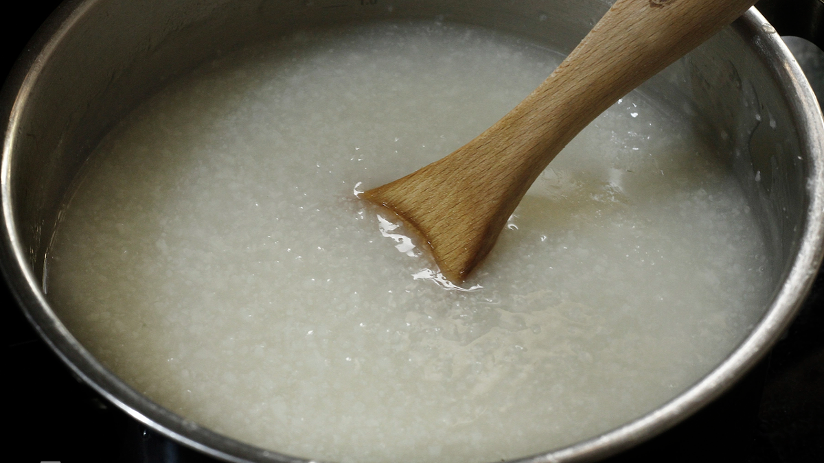 Doctors Warn Elderly Against 5 Popular Foods Damaging Liver and Kidneys
