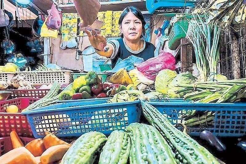 Philippines Inflation Surge in September Fuels Rate-Hike Bets