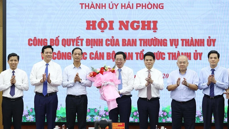 ハイフォン市、主要幹部人事刷新で組織力強化