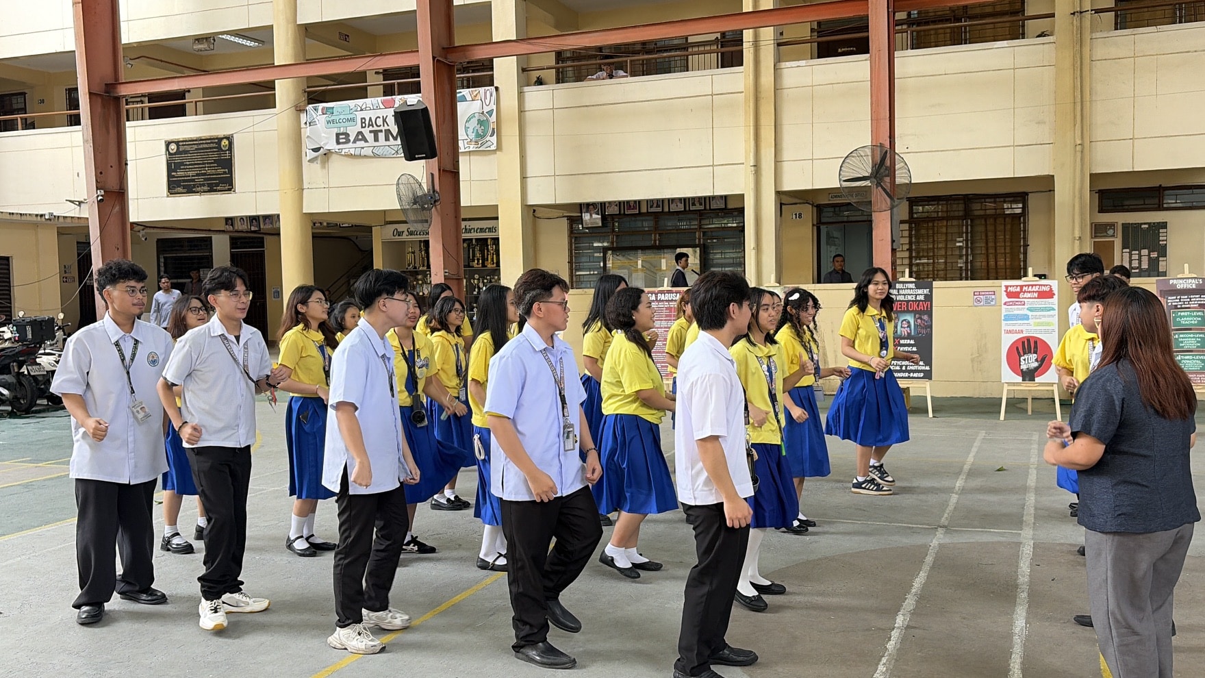 フィリピン全土で学校安全訓練実施、暴力事件受け