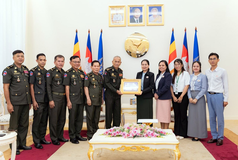 Cambodian Military Donates Over 276 Million Riel to Kuntha Bopha Foundation