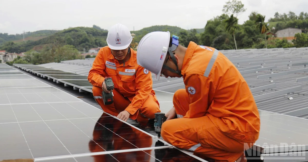 Lao Cai Province Aims for 10% Electricity Reduction Through Solar Power Adoption for Sustainable Energy Security