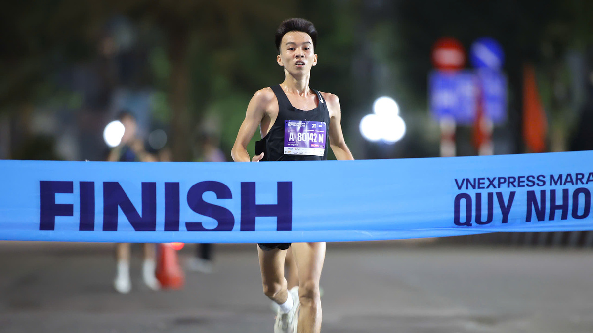 Young Runners Shine at VnExpress Marathon Quy Nhon, Boosting Local Economy