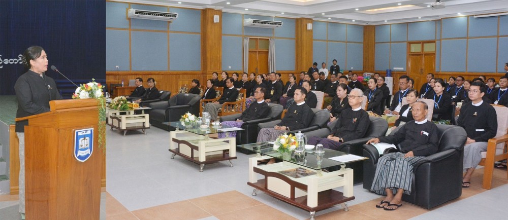 Knowledge Sharing: Legal dialogue among advocates