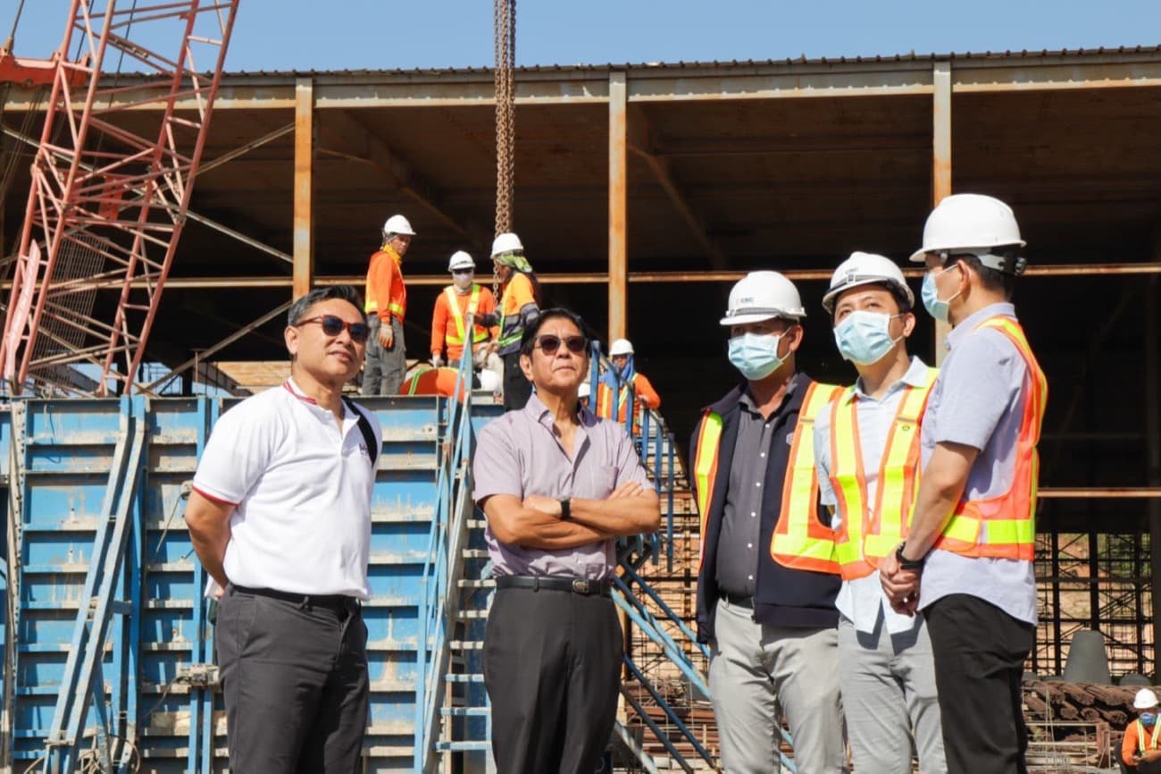 フィリピン、教室不足解消へ大規模建設着手 年内3万4千室
