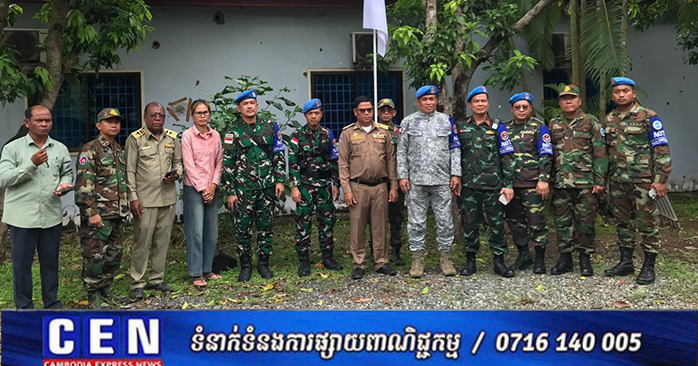 ASEANオブザーバー、カンボジア・タイ国境付近の民間被害地を視察