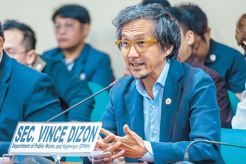 フィリピン上院、7000超のインフラ事業にデータ不備を指摘、2510億ペソ規模