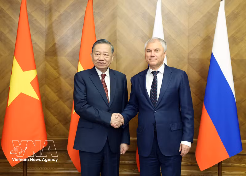 ベトナム最高指導者、ロシア下院議長と会談 パートナーシップ強化を確認