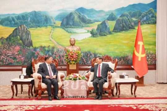 ベトナム副首相ラオス訪問、両国関係強化へ戦略的協力推進