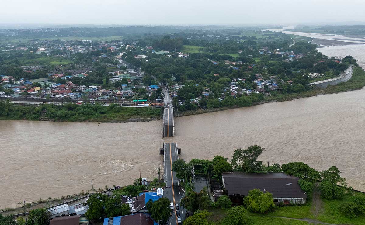 One of 4 missing in Tarlac bridge collapse found dead