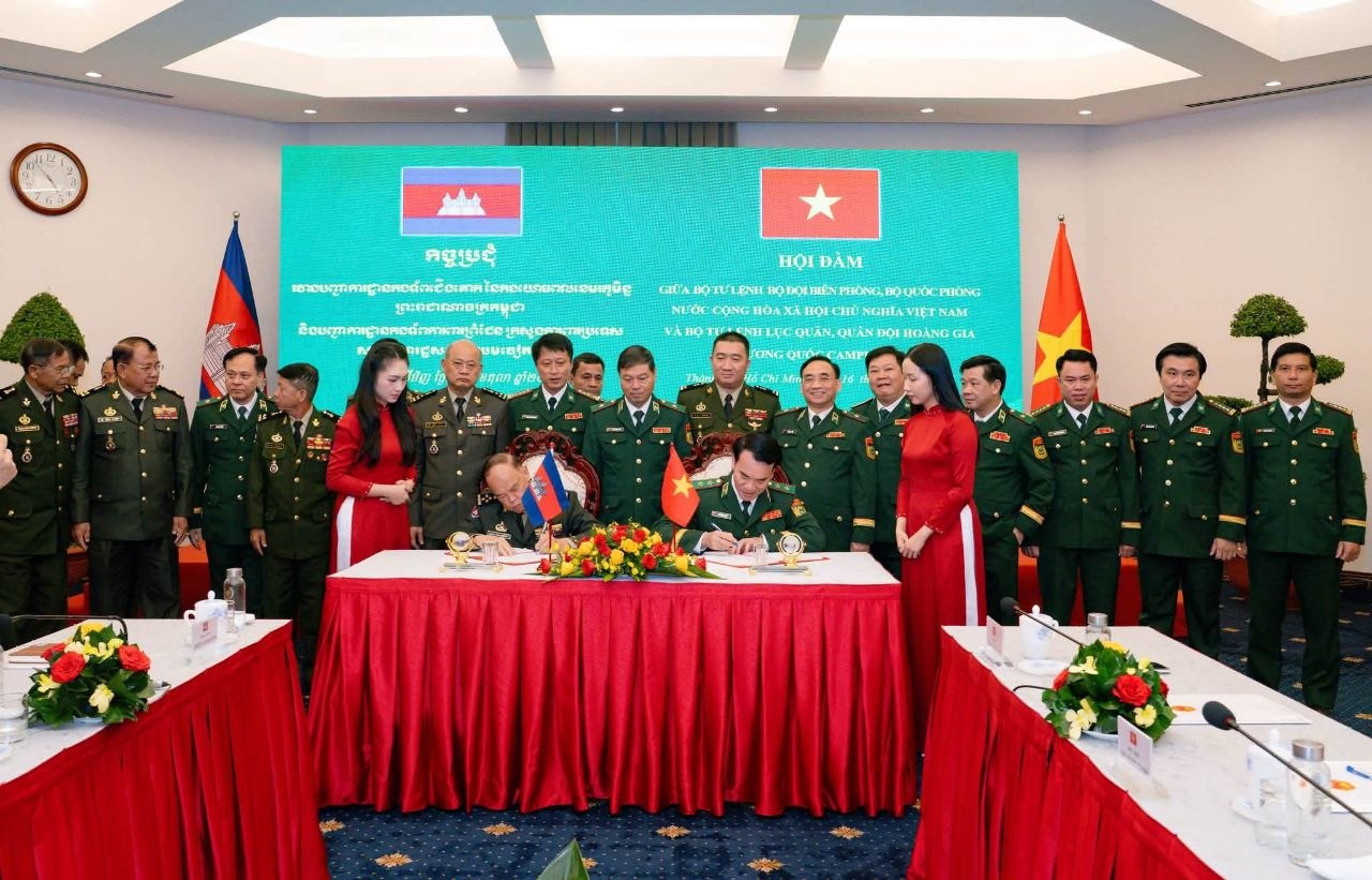 カンボジア陸軍とベトナム国境警備隊、国境管理・防衛協力で会合