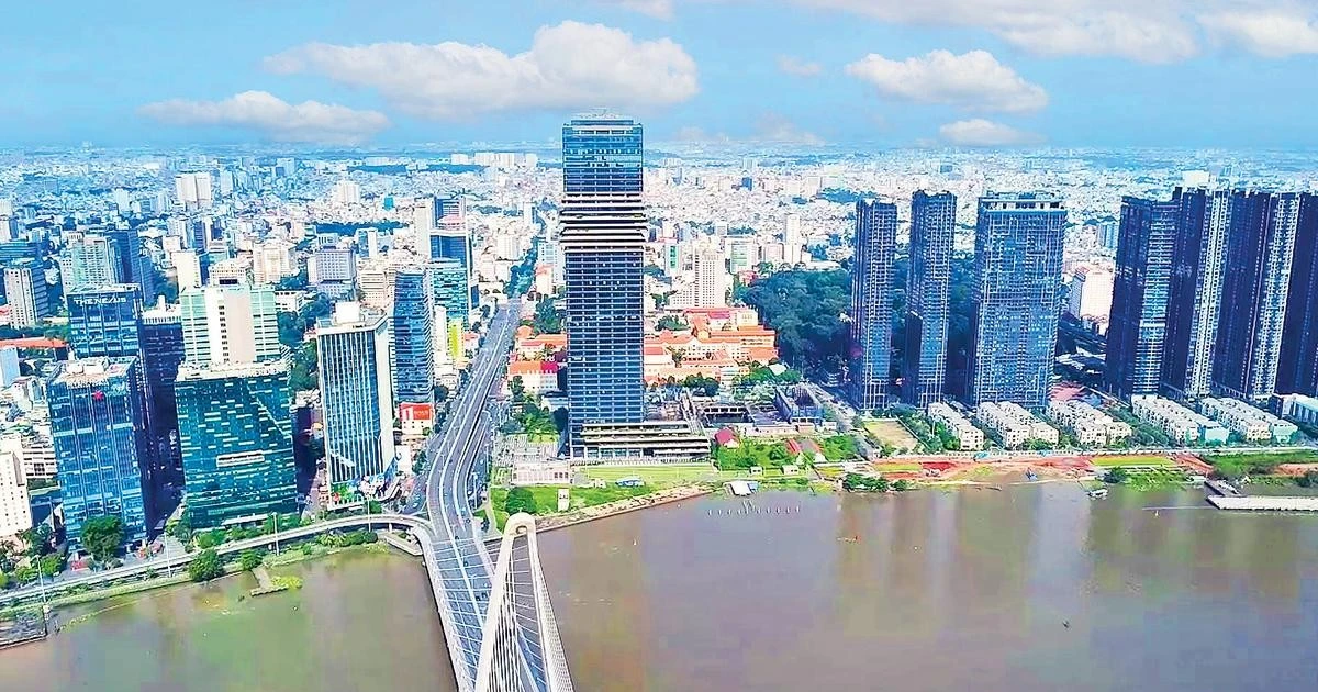 Vietnam's Financial Hub Initiative Attracts Over $21 Billion in Pledged Capital