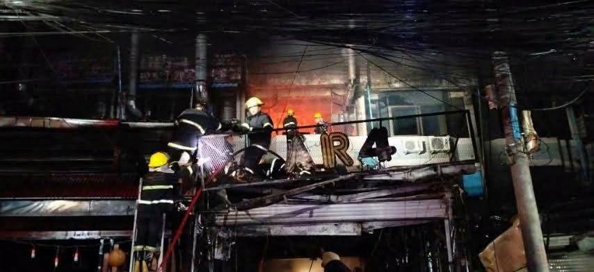 ヤンゴン・サンチャウンのビアホールで火災、店員2人死亡