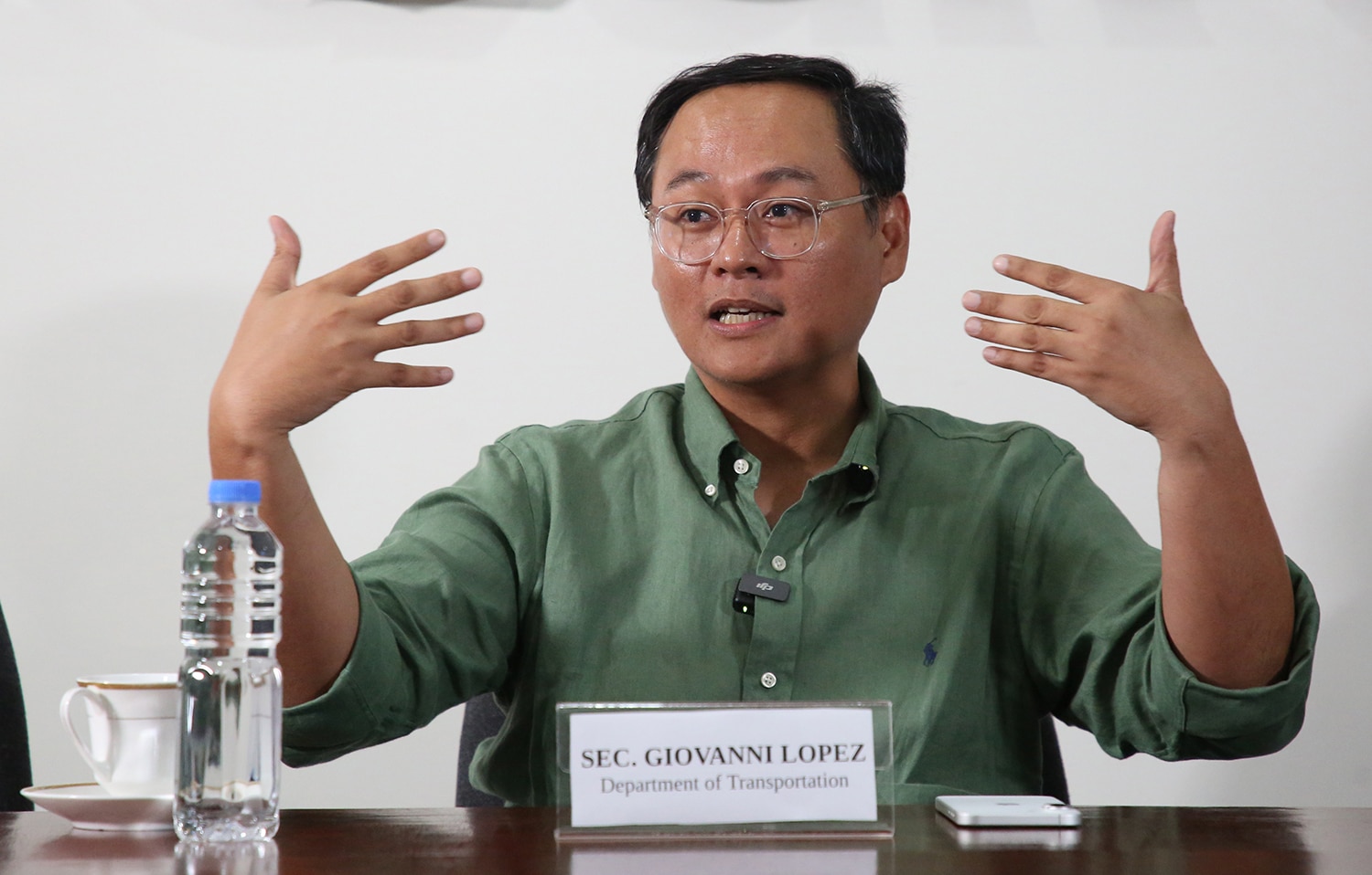 DOTr Eyes LRT-2 Route for Public Utility Buses Amid Train Service Limits