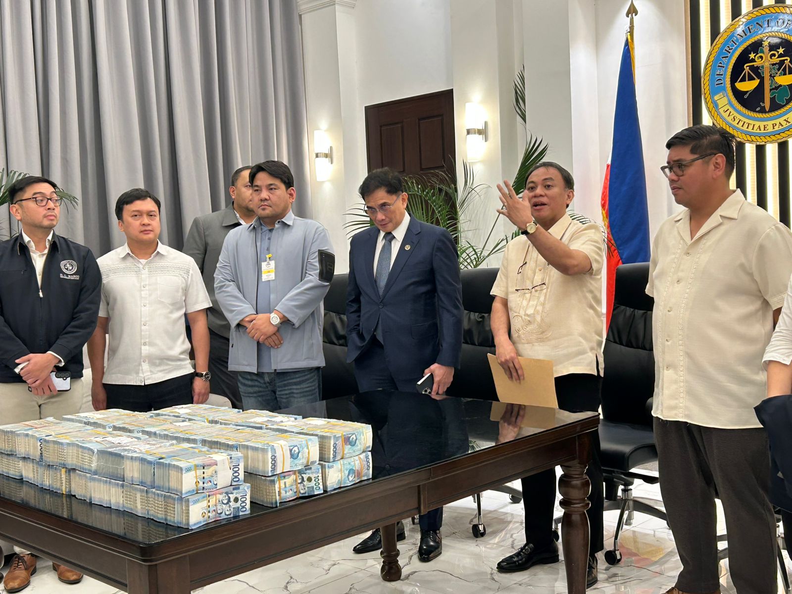 Filipinos Want Marcos' Sona to Prioritize Anti-Corruption, Job Creation: Survey
