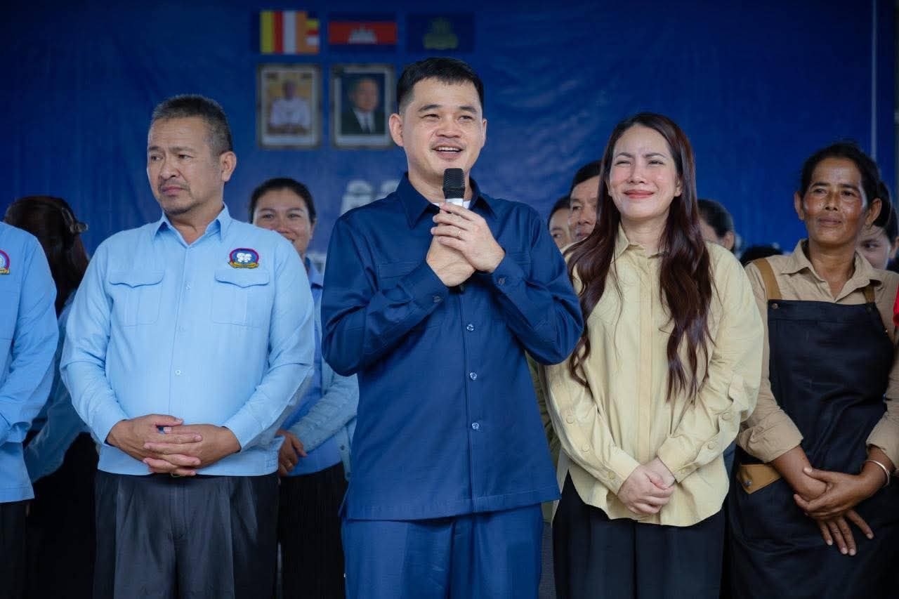Banteay Meanchey Province Distributes Humanitarian Aid to Displaced Persons