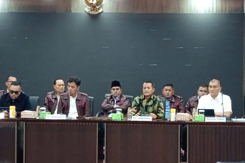 Indonesian Police Transfer 3 Corruption Cases to Attorney General's Office