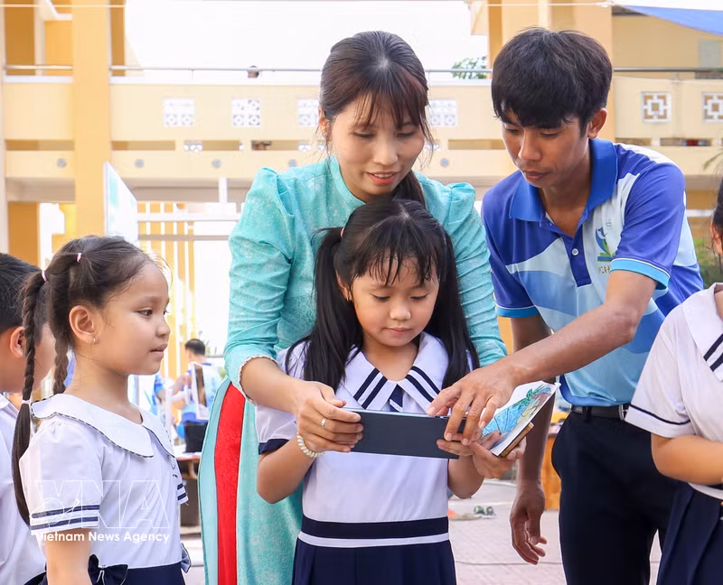 Vietnam Achieves Remarkable Strides in Online Child Protection: UNICEF